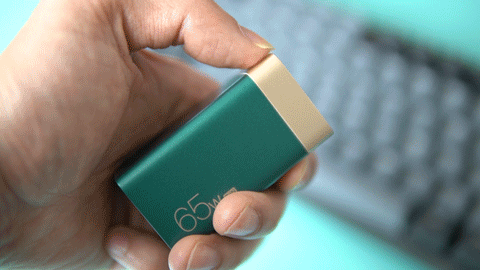 出门，一个充电器就够了——米物甄妙65W氮化镓充电器