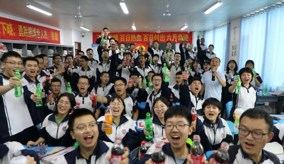 他穿越200公里远赴衡水一中邯郸分校求学,上涨138分圆梦河海大学