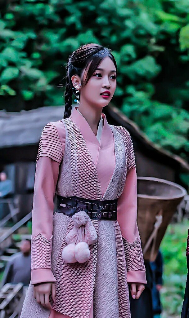 吴宣仪的美图太美了