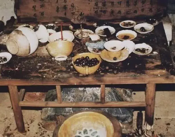 河北古墓发掘一桌“丰盛菜肴”，已保存1000多年！有菜依然完好！