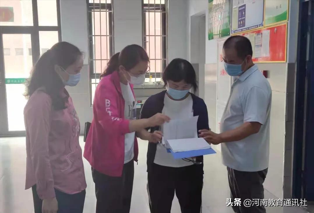 鄢陵縣實驗學校開展校園安全大排查活動(圖2) 鄢陵縣實驗學校開展校園安全大排查活動(圖2)