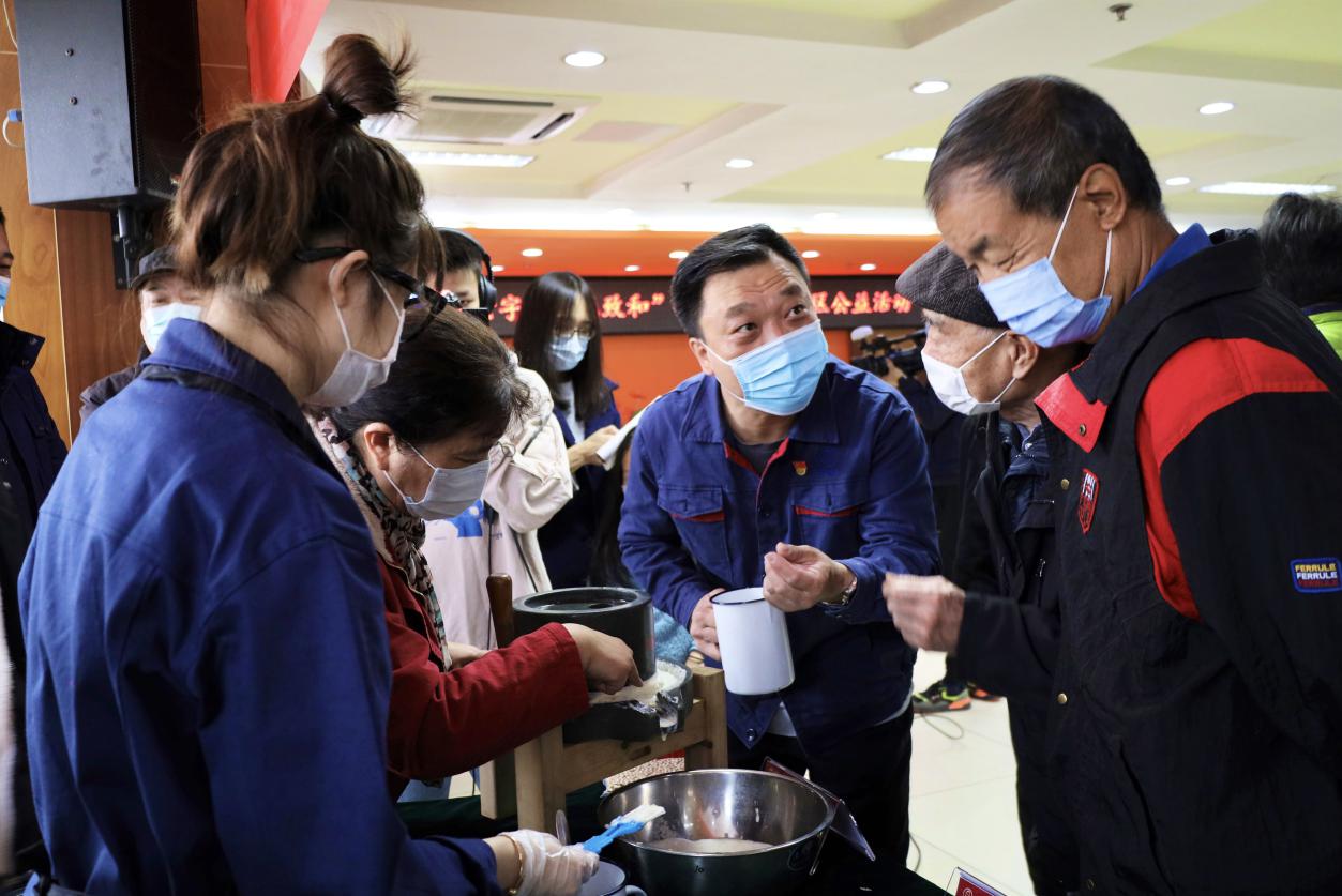 老字号王致和进社区展示351年非遗技艺