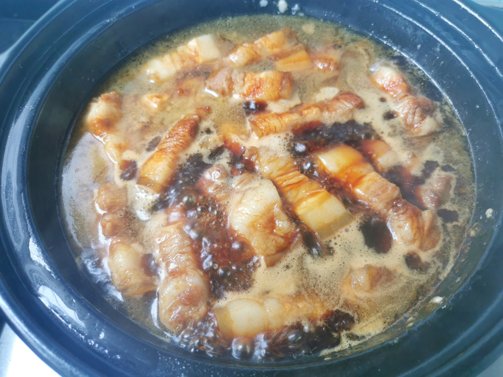紅燒肉的正確做法，肉買回來別水洗，記住3點，肥而不膩入口即化