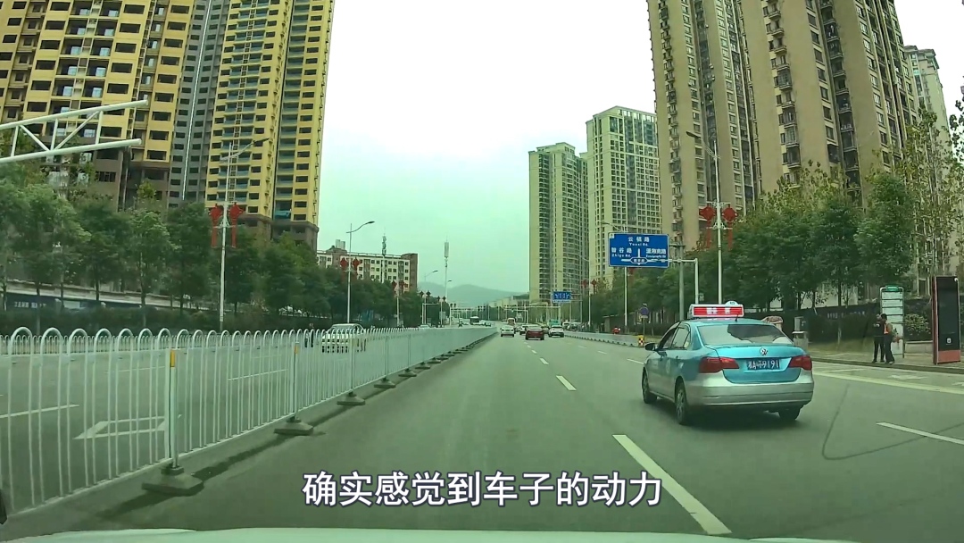 如何判斷車子的電瓶快要掛了？喵哥教你看這幾個地方，就知道了
