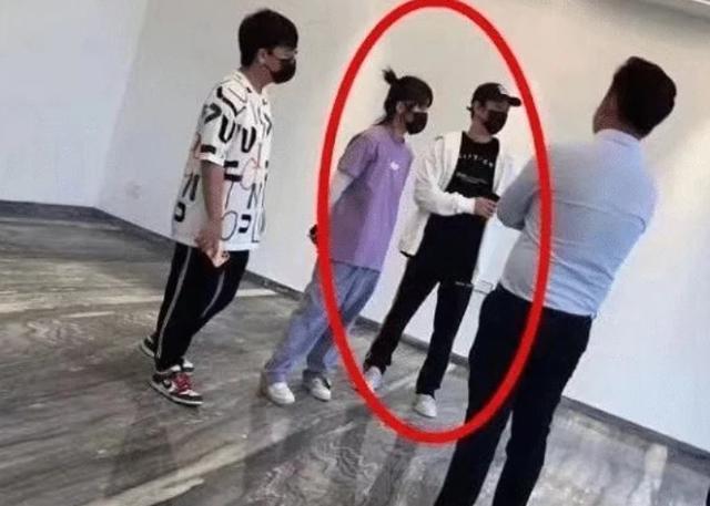 王思聪旗下熊猫破产拍卖，产品打包一起销售，几乎少有大品牌