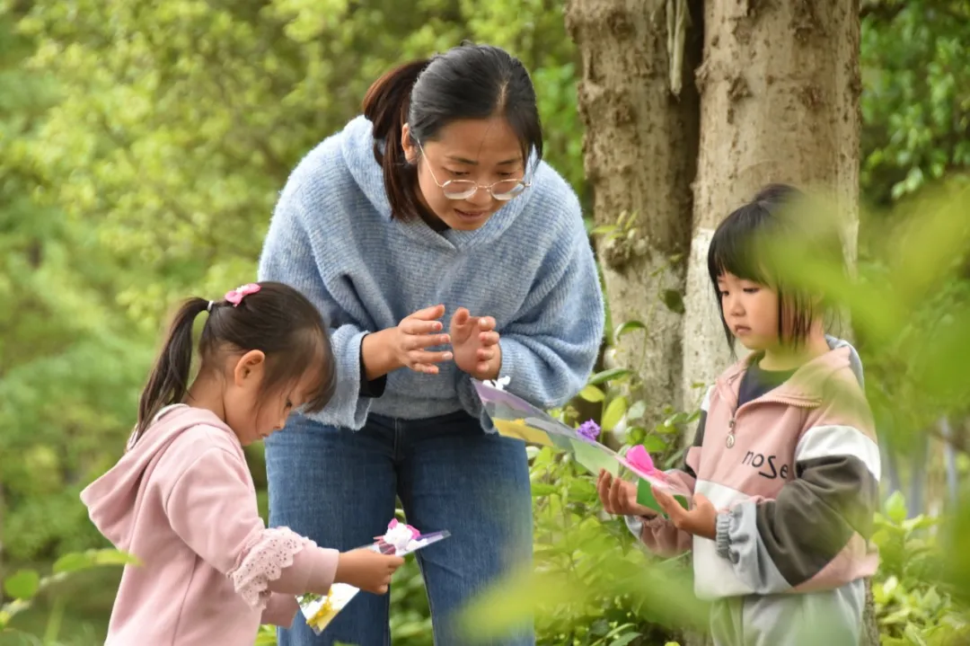 寻春丨 四川天府新区元音幼儿园组织踏春活动