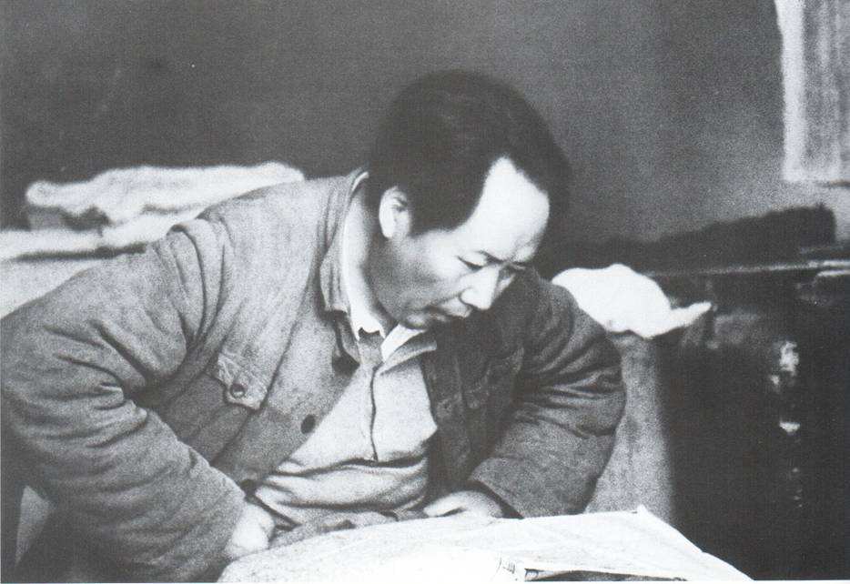 林彪兵败四平元气大伤，希望休整，毛泽东为何命他死拼蒋军精锐？