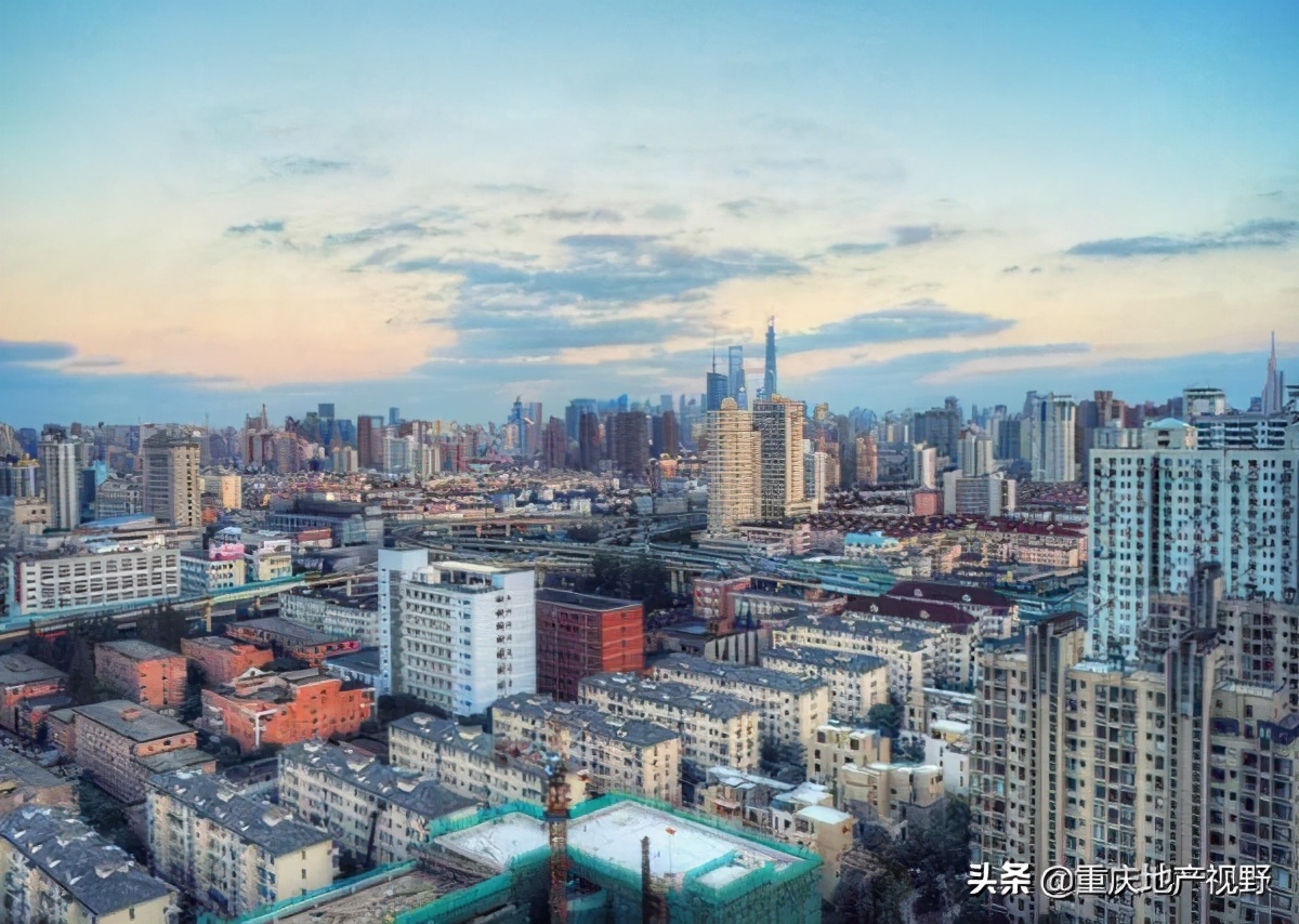 有点闲钱该不该买房？房子还值得投资吗？你怎么看？