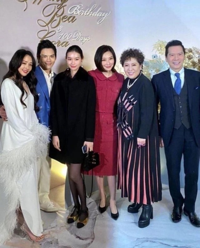 郭碧婷为庆女儿百天办宴席，产后气色好状态佳