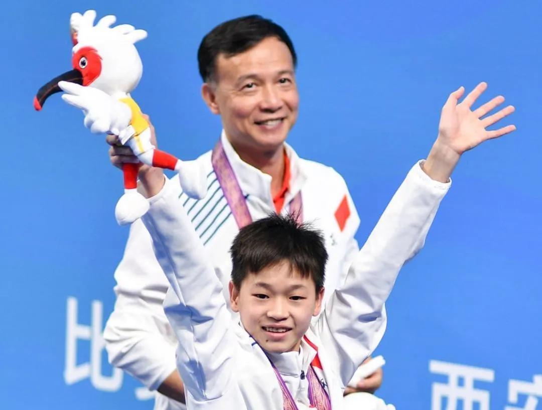 全红婵什么时候回家？其奶奶透露实情，何教练保密工作太好了