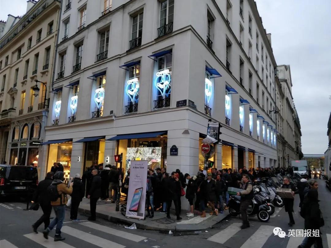 Chinese production overseas explodes fire, the foreigner is really sweet mad grab! Netizen: Had not seen Finnic station is so close