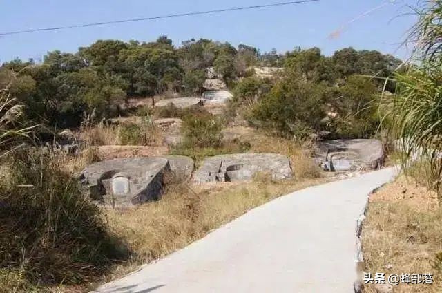 丧葬又出新规，涉及丧葬用品和建坟要求，部分地方正在征求意见