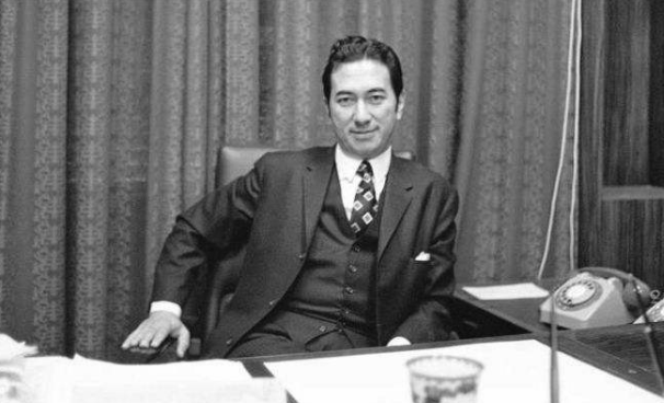 2020年末，回顾10位离世的港台名人，躲过疫情却