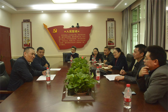 成都市大弯中学一行赴达州中学考察交流