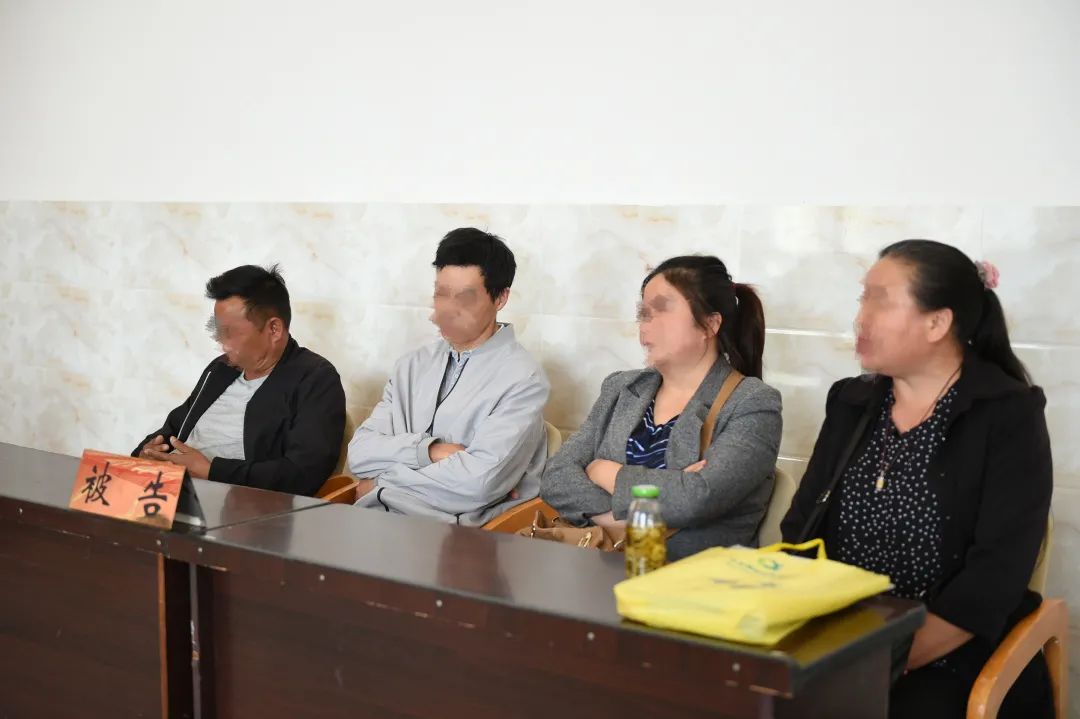【我为群众办实事】麒麟：法庭进社区普法零距离