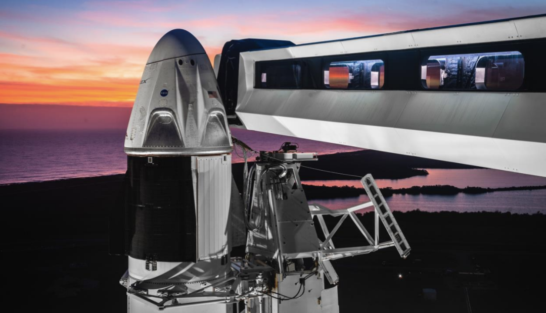 马斯克，NASA的B计划：商业载人飞船成功首秀，波音惨败