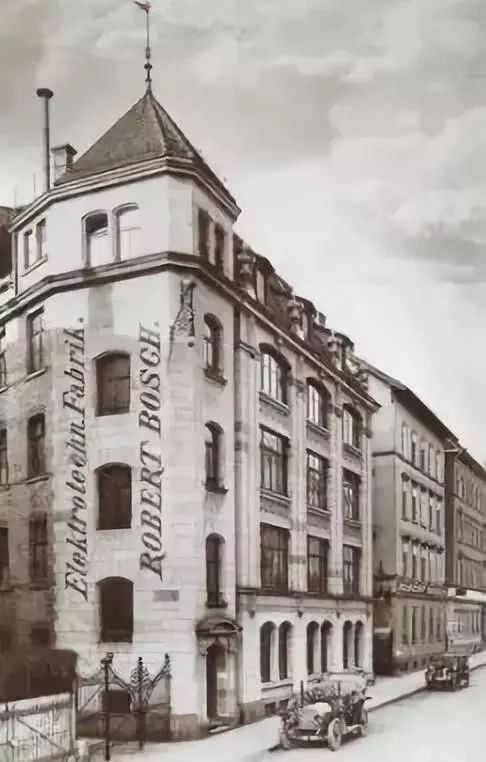 德国少年辍学建百亿跨国集团，花甲失子造就博