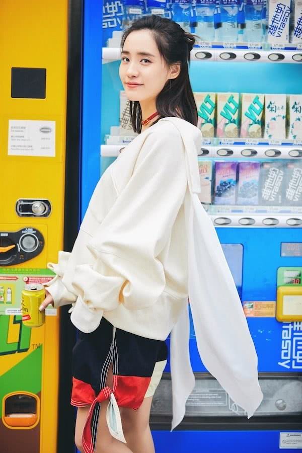 有种“落差”叫秋雅，《夏洛》中国民初恋，婚后却“沦为路人”