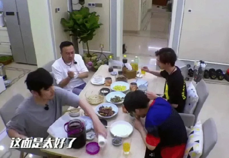 王一博成芒果新宠，新节目招商都有他，热门综