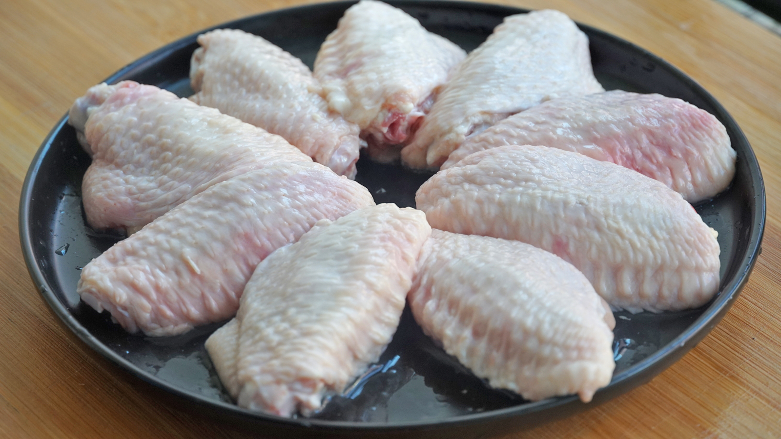 分享8道适合秋天吃的菜，顺应时节贴秋膘，营养又美味，平安入秋