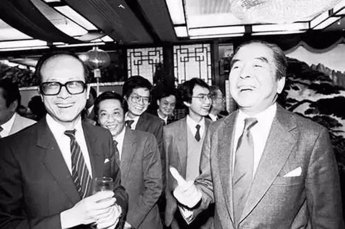 在香港拿下3000亿家产的，宁波男人