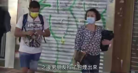 张柏芝三天就赚3千万，妈妈与男友共抽一支烟，