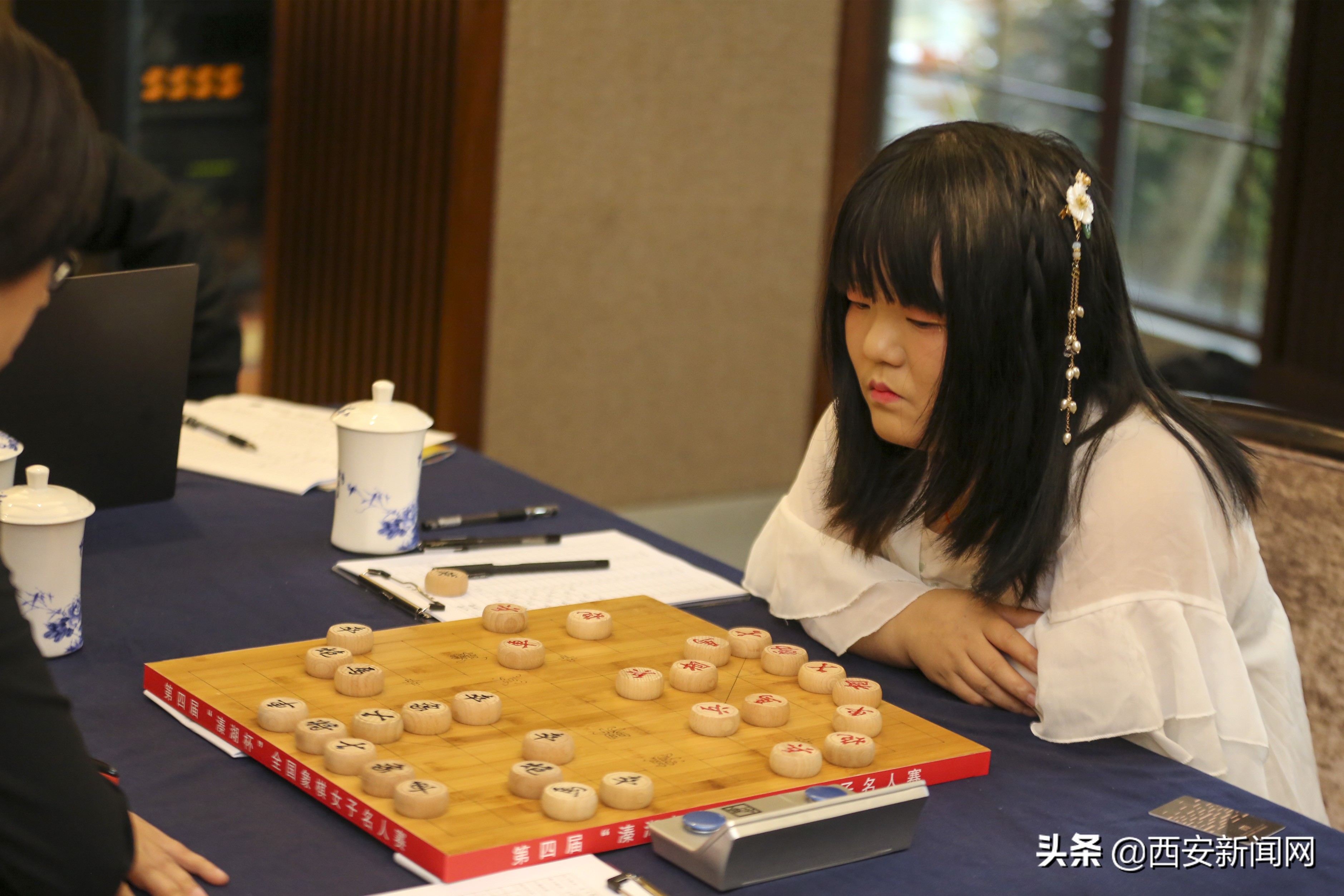 马走目!象棋大师全运会离奇失误 唐丹一招没出就“躺赢”