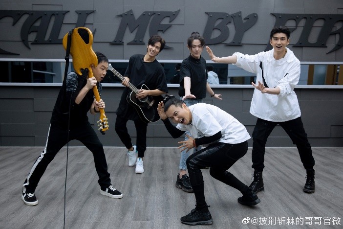 没想到男明星竟然把小红书玩明白了