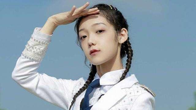 《创造营》陷入尴尬境地！希林娜依空有人气，