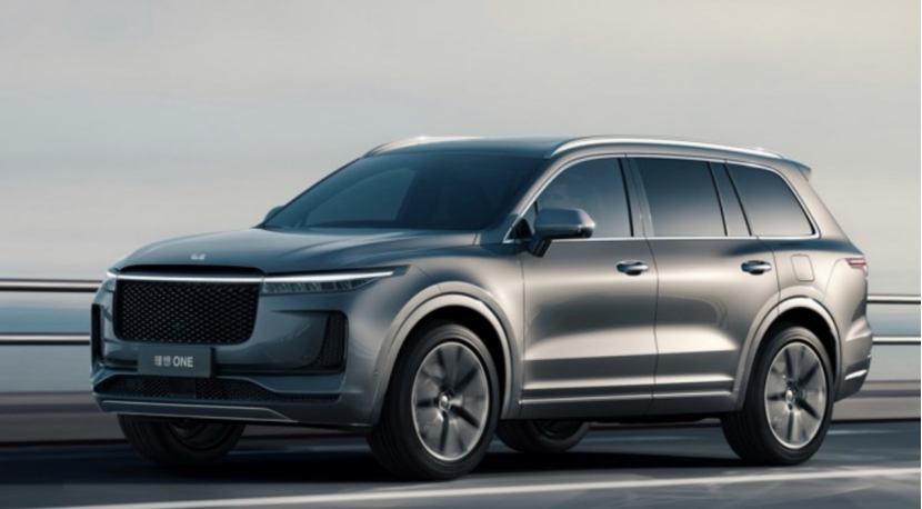 响应3胎政策，五菱推9座车型；全新雷克萨斯NX即将发布