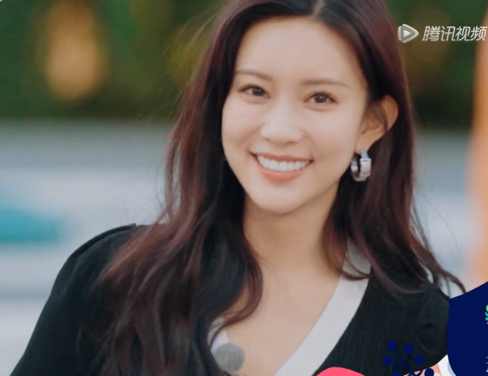 孟子义被问有没有暗恋张翰？她本能反应引热议！网友：不意外