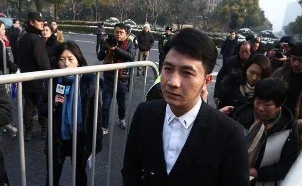 吴亦凡凉凉、林生斌「被锤」 如何辨别「人类高质量男性」？
