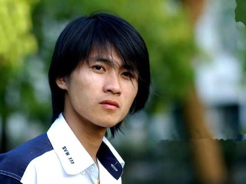 “瘦成彭于晏”的韩寒，曾经的叛逆少年，是如何成为人生赢家的？