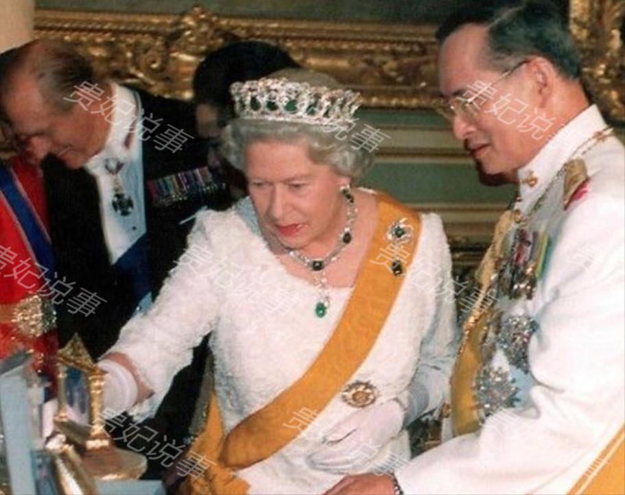 西拉米王妃難上臺面 外訪時英語不過關 不及蘇提達精通多國語言 貴妃說事 Mdeditor