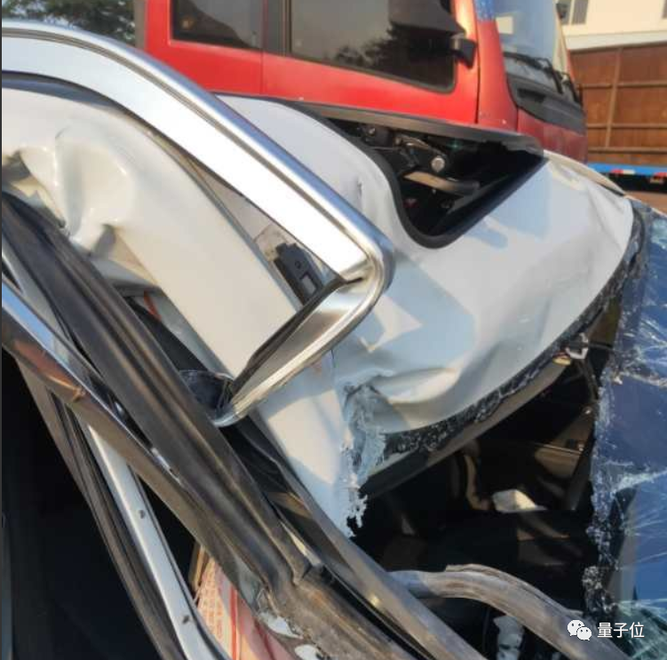 理想汽车事故，智能短板暴露