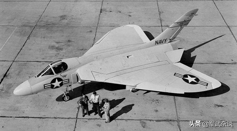 海鹰比翼齐浪飞，从FH-1到“恶魔”，美国海航早期舰载机发展之路