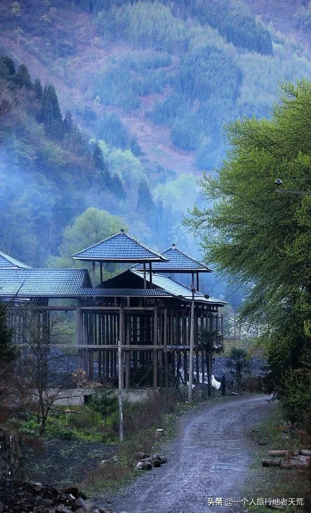 李子柒“隱居”地公開,這座比成都還安逸的城市,究竟是什麼地方