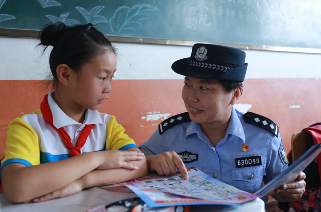 边城女警的为民情怀
