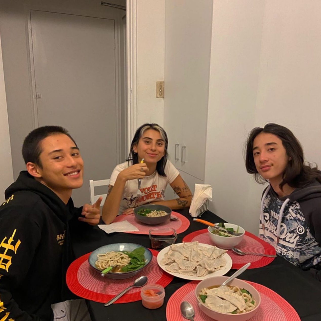 《寶貝計劃》嬰兒近照曝光，15歲五官變化大，顏值差強人意