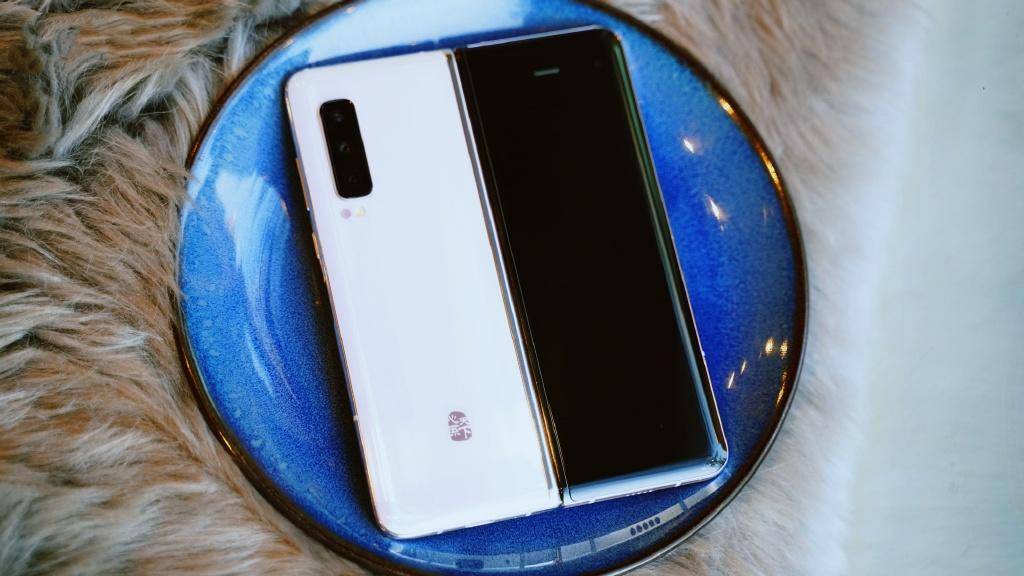 三星W20 5G感受：5G和折疊屏，讓手機(jī)上必要性突顯