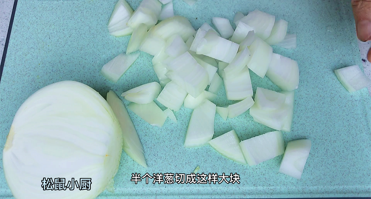 饭店208元的三汁焖锅，自己在家做30块全家吃饱，做法特简单