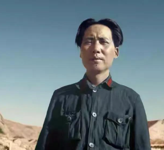 毛主席来到涿县，守城士兵大喊：没领导命令，毛主席来了也不开门