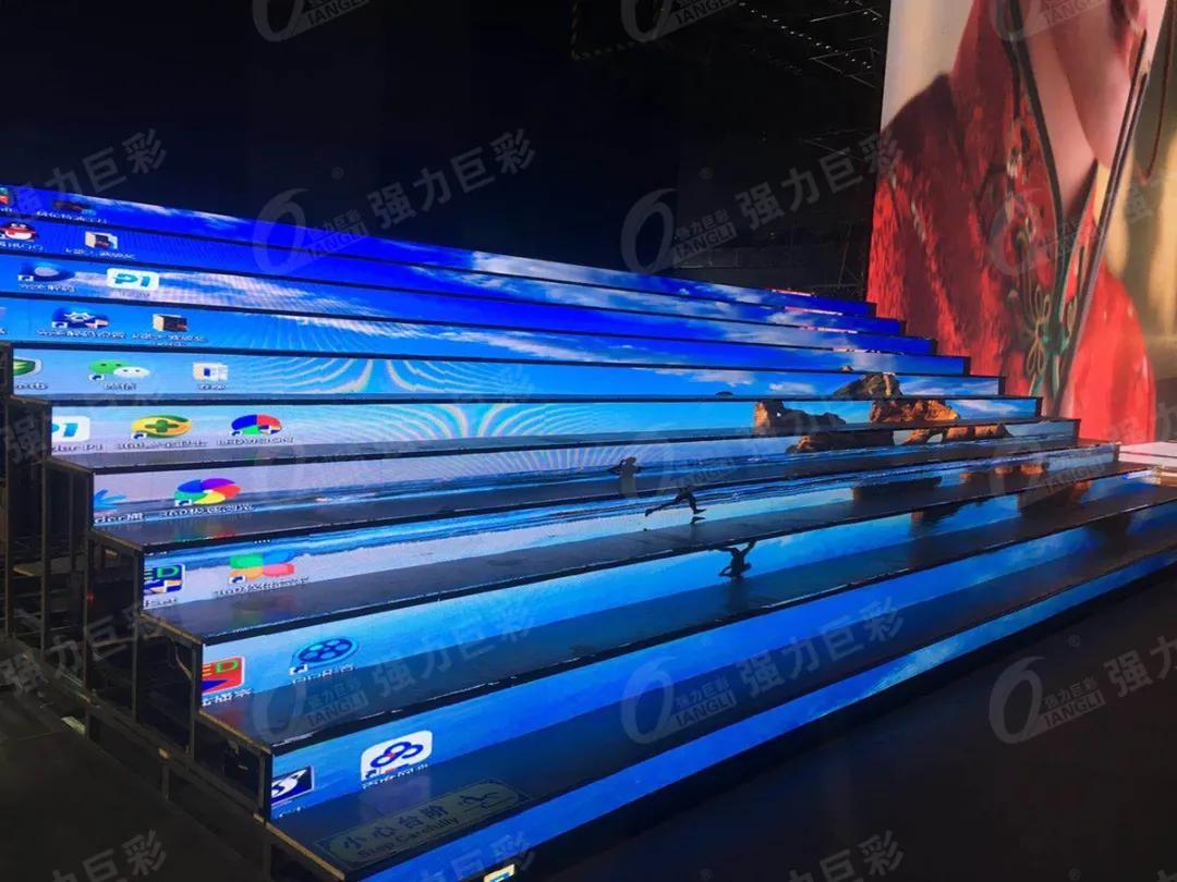 so酷！这些LED显示创造出美妙的光影世界