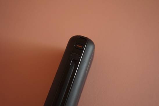 全快充、自带线、直插电-REMAX睿量五合一充电器评测