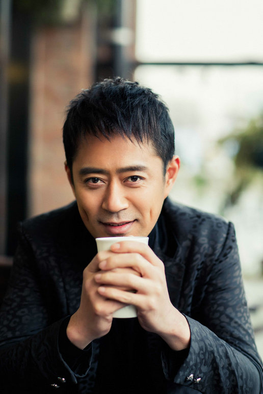 美男子产地还得看山东！10位山东籍男星，个个浓眉大眼，阳刚帅气