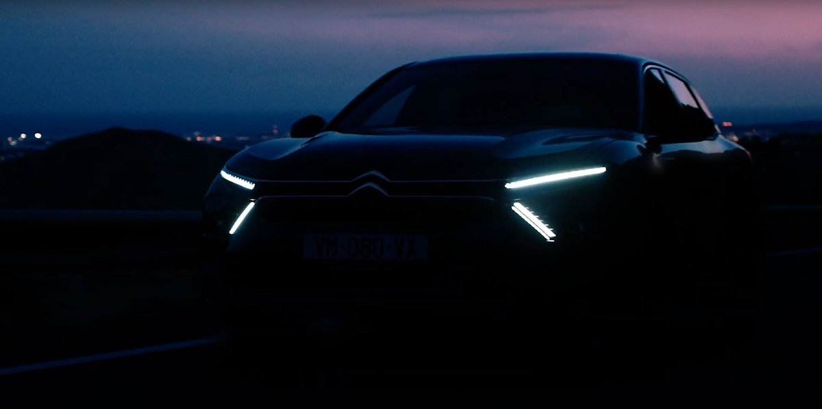 雪铁龙的新款c5跨界车 旅行车和掀背车之间的精致和谐 前沿汽车人 Mdeditor