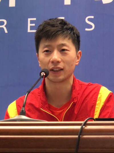 馬龍全運第4金接近圓滿，賽后被問退役話題，國乒巨星的回答巧妙