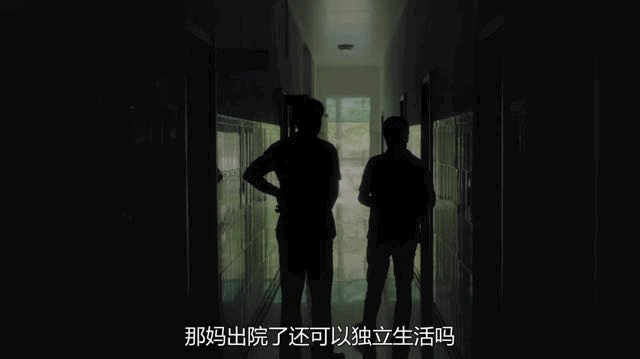 片中9成演员是导演亲戚，一波“虎”操作后，竟拍出国产片良心