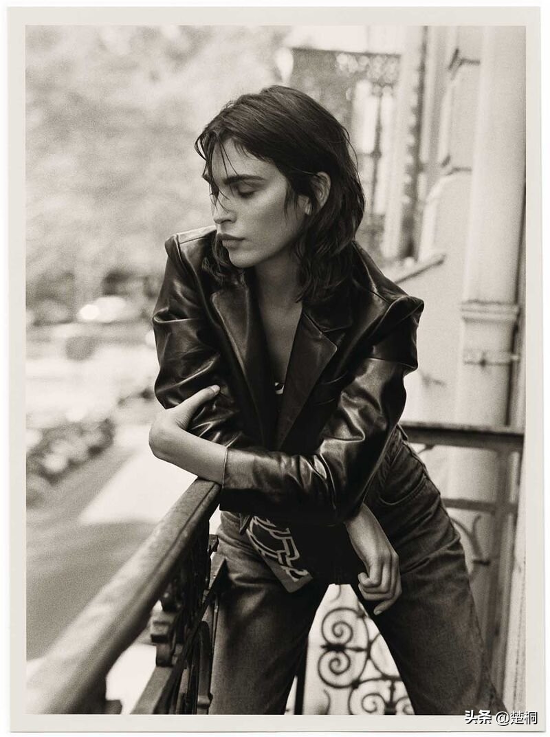 美国超模艾莎·德米尔汗，Zara9月新品系列代言摄影