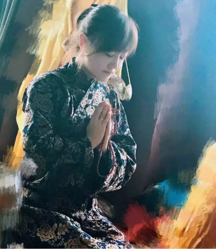 41岁陈好被邀重聚粉红四美，42岁哈妹无戏拍，上